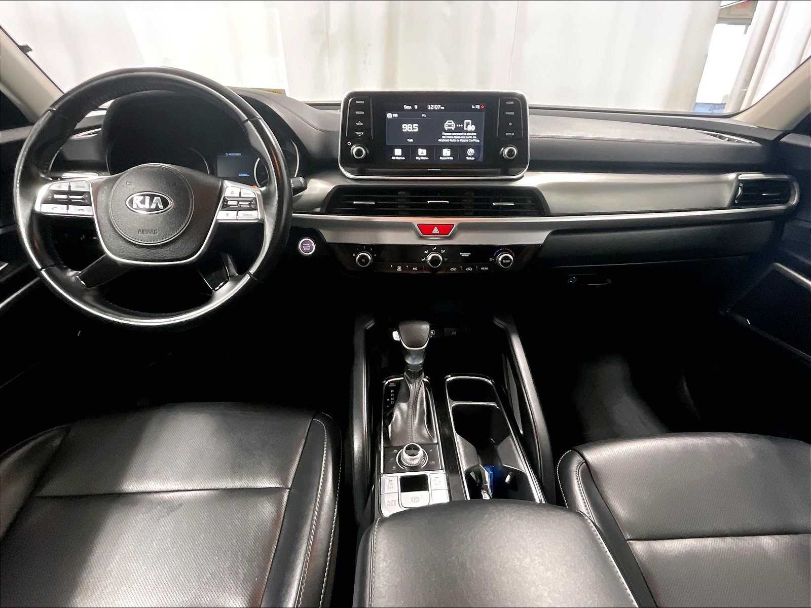 2020 Kia Telluride LX photo 21