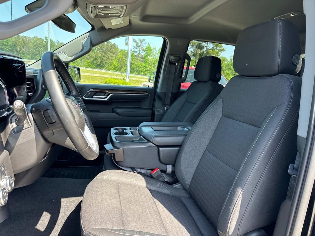 2023 Gmc Sierra 1500 Elevation photo 14