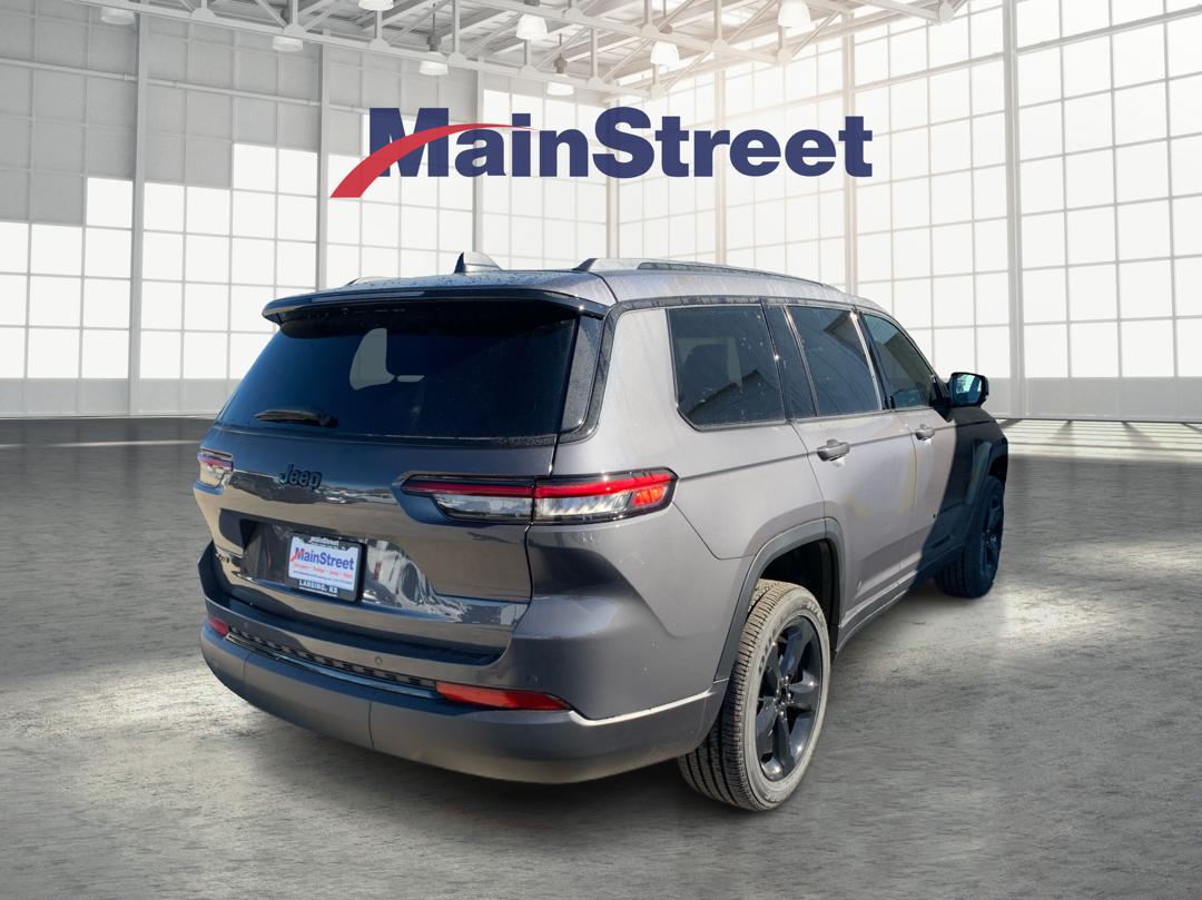 2025 Jeep Grand Cherokee Altitude X photo 4