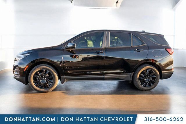 Used 2024 Chevrolet Equinox LS with VIN 3GNAXHEG5RL309782 for sale in Park City, KS