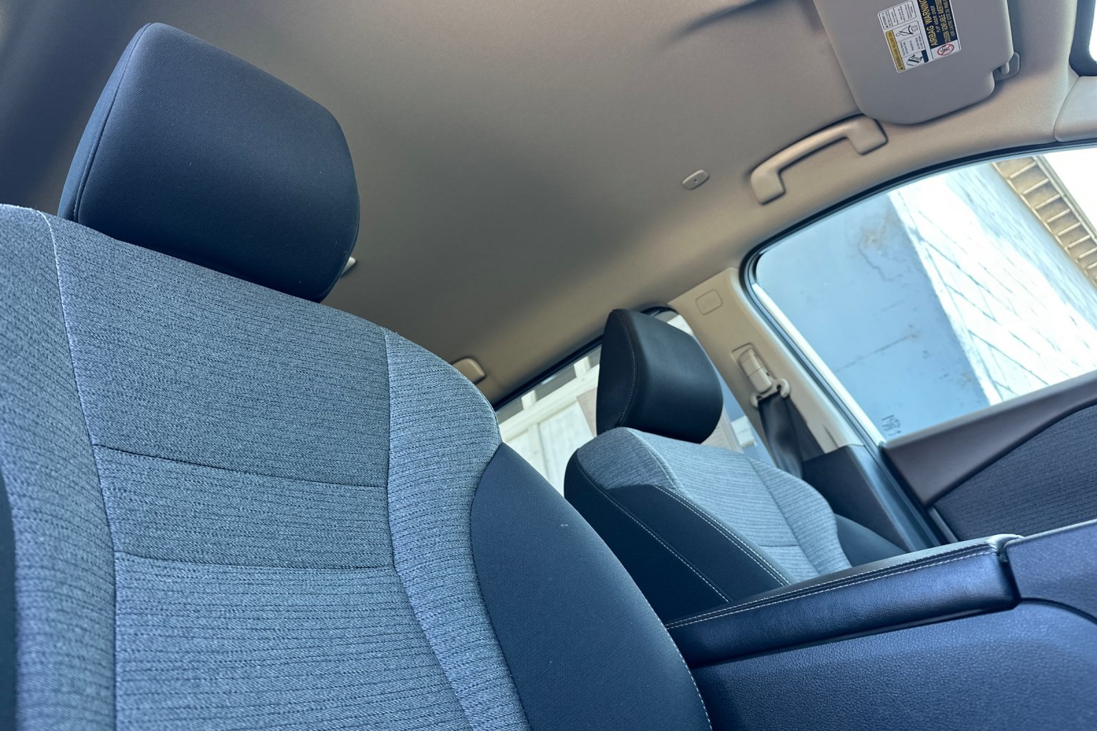 2023 Nissan Rogue SV photo 11