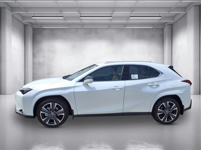 2025 Lexus UX Premium photo 7