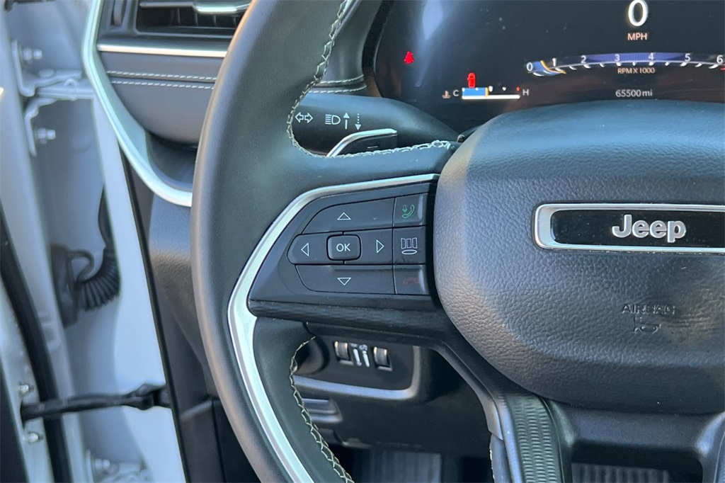 2023 Jeep Grand Cherokee Laredo photo 27