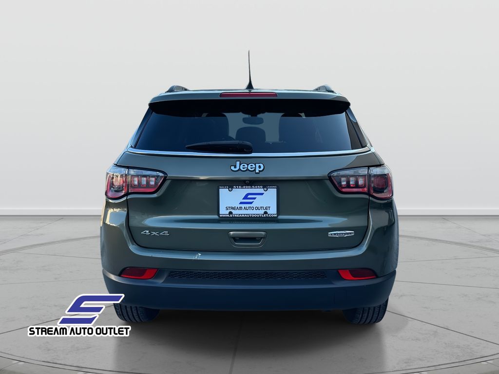 2018 Jeep Compass Latitude photo 6