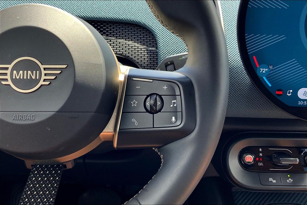 2025 Mini Countryman ALL4 Iconic photo 18