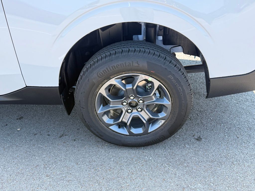 2025 Ford Maverick XLT photo 36