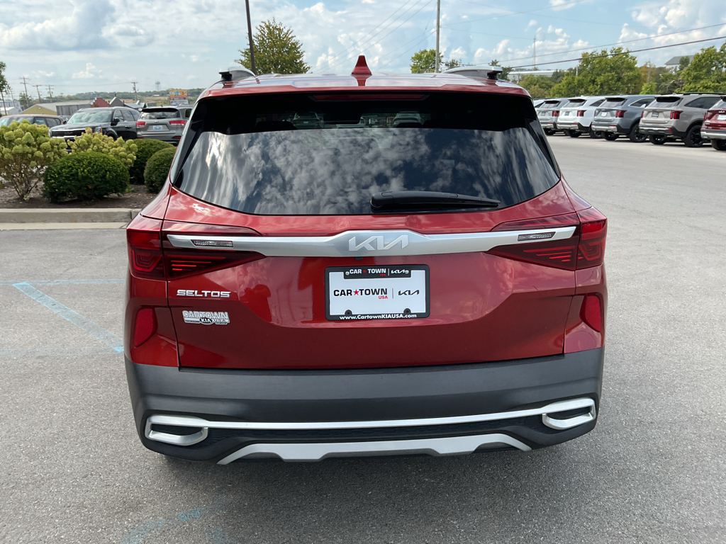 2023 Kia Seltos S photo 5