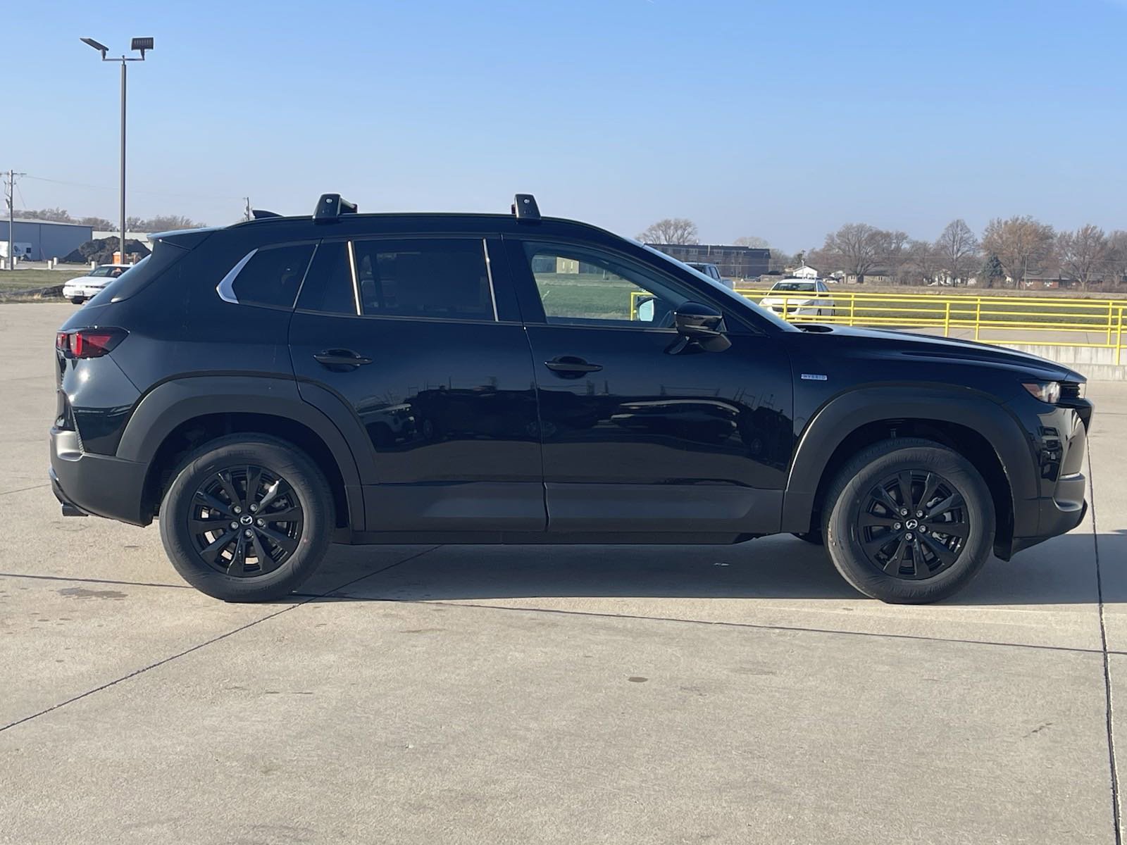2025 Mazda CX-50 Premium photo 12