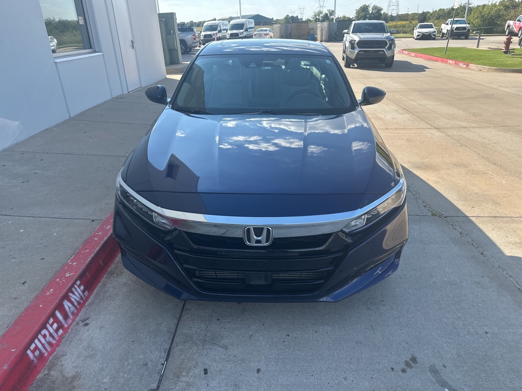 2018 Honda Accord EX photo 2