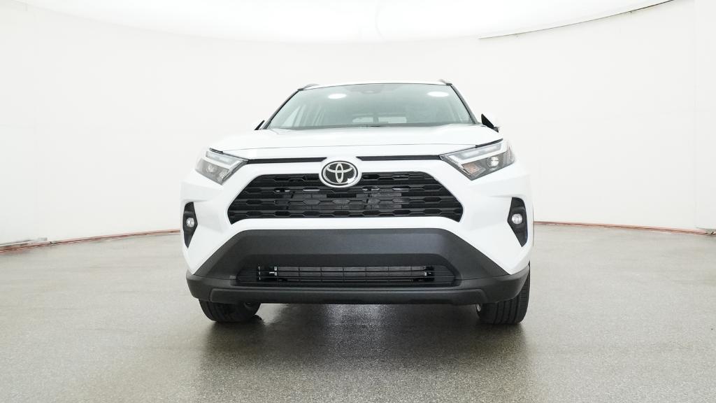 2025 Toyota RAV4 XLE Premium photo 2