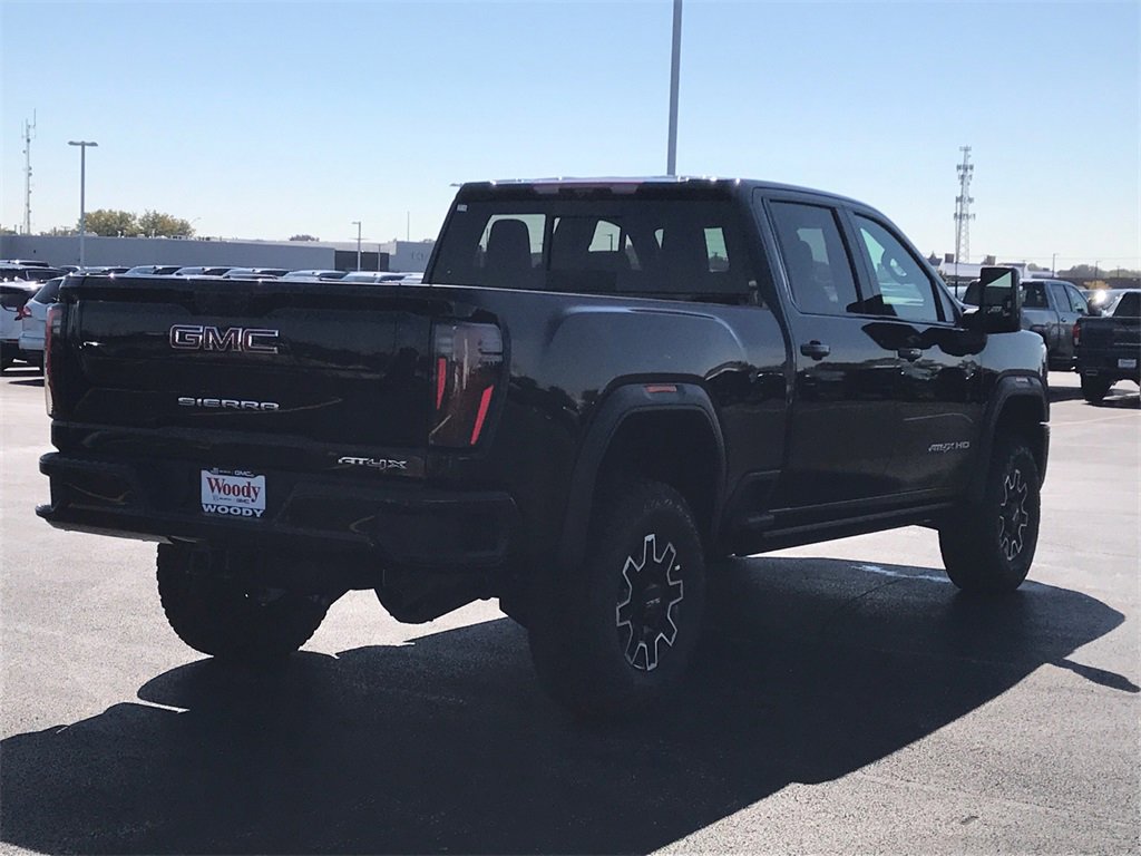 2026 Gmc Sierra 2500 HD AT4X photo 7