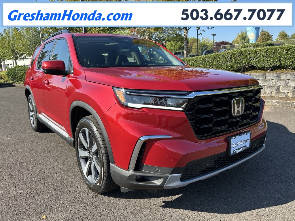 2025 Honda Pilot Touring's photo