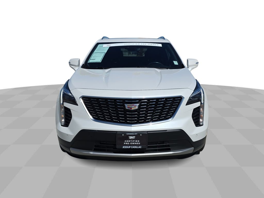 2023 Cadillac XT4 Premium Luxury photo 3
