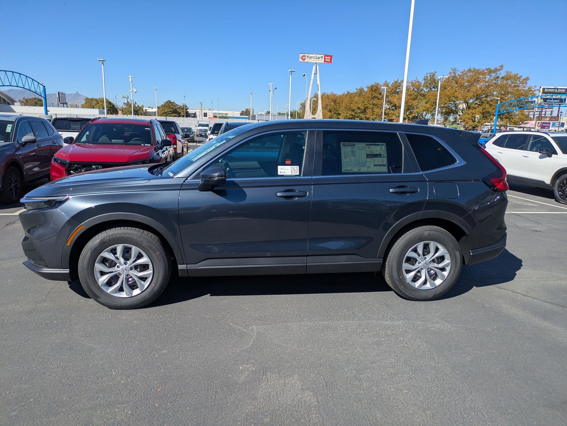 2026 Honda CR-V LX photo 4