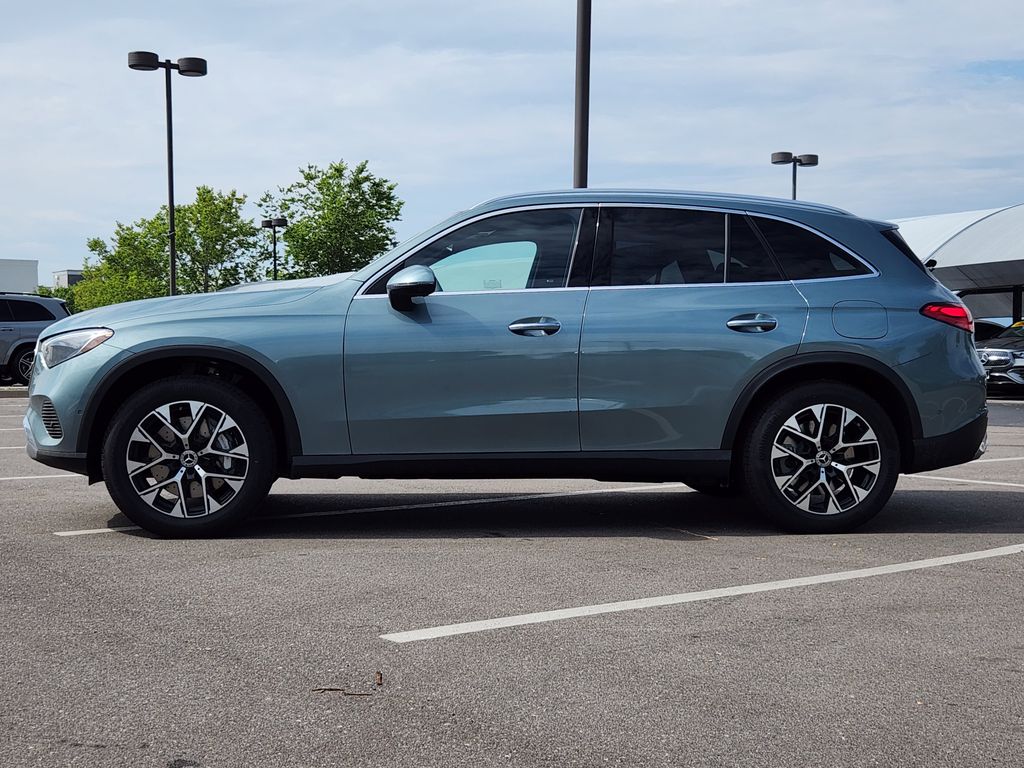 2026 Mercedes Benz GLC 350e 4MATIC photo 5