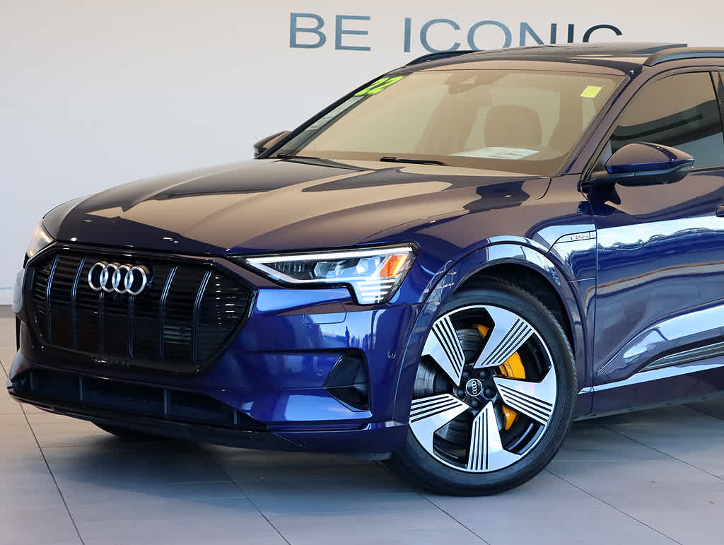 Used 2022 Audi e-tron Premium Plus with VIN WA1LAAGE7NB010712 for sale in Libertyville, IL