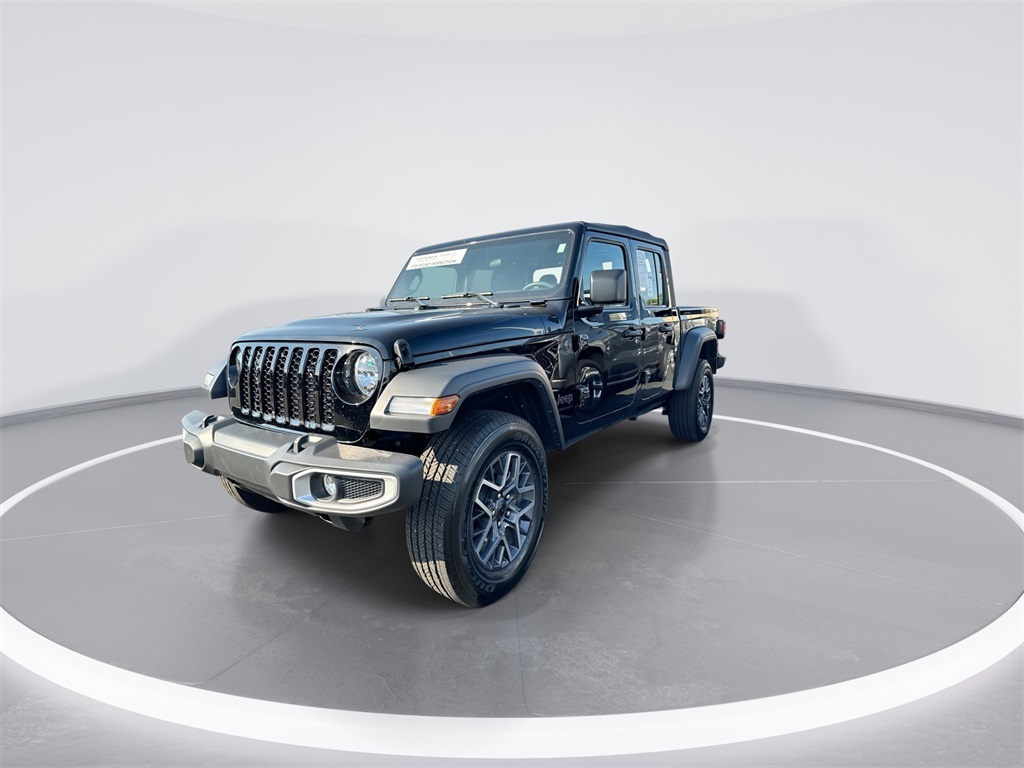 2023 Jeep Gladiator Sport photo 4