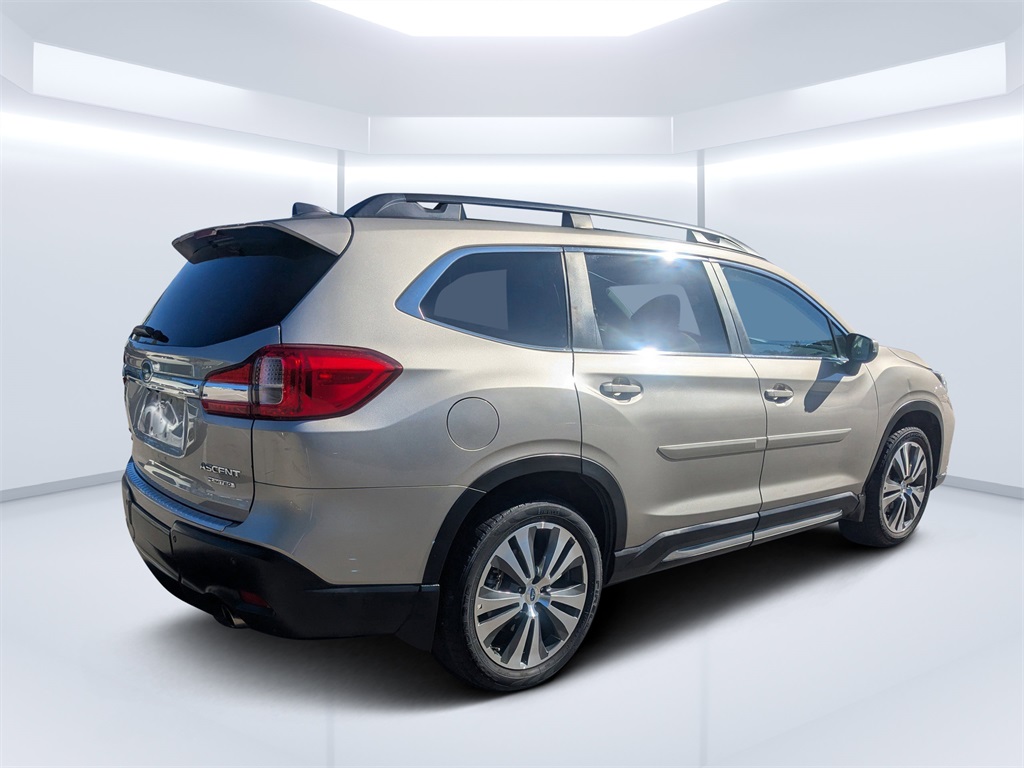 2019 Subaru Ascent Limited photo 3