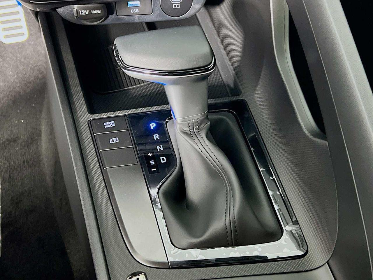 2025 Hyundai Elantra SEL Sport photo 10