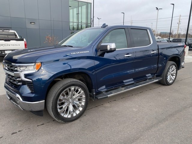 2023 Chevrolet Silverado 1500 LTZ's photo