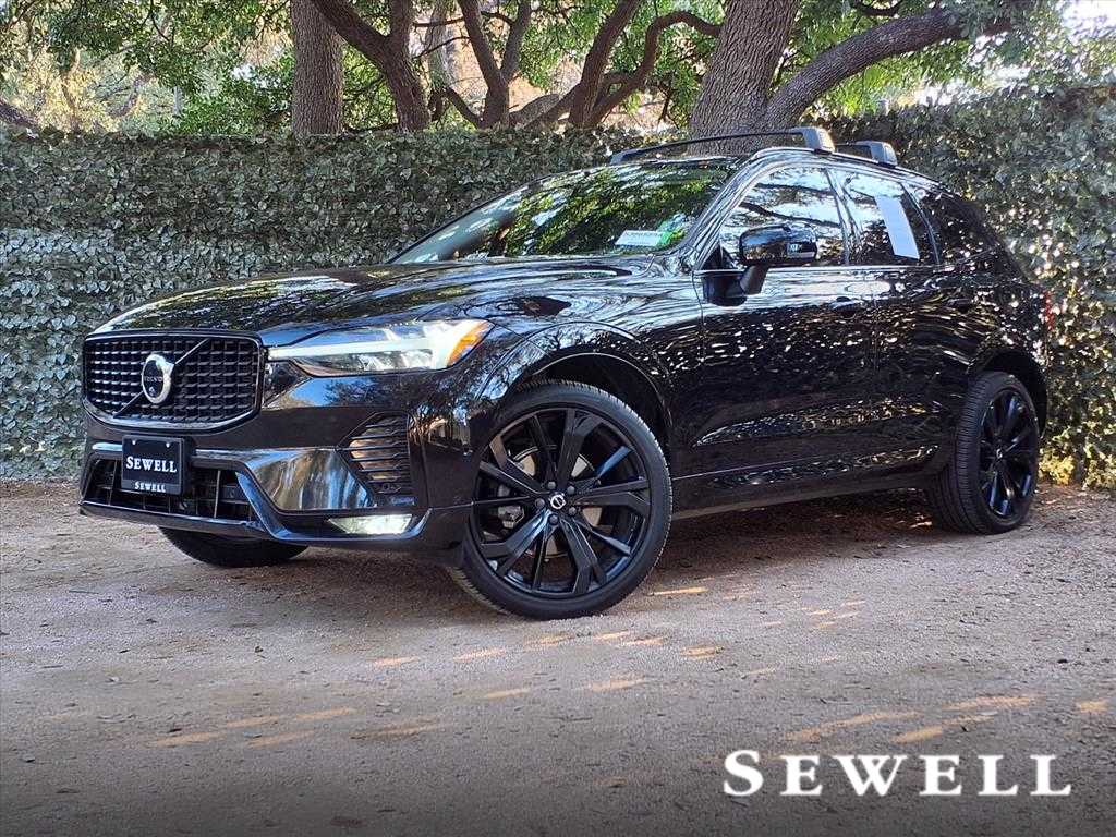 2024 Volvo XC60 Ultimate's photo