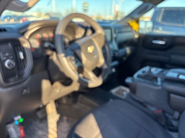 Used 2019 Silver Ice Metallic Chevrolet Work Truck image 20