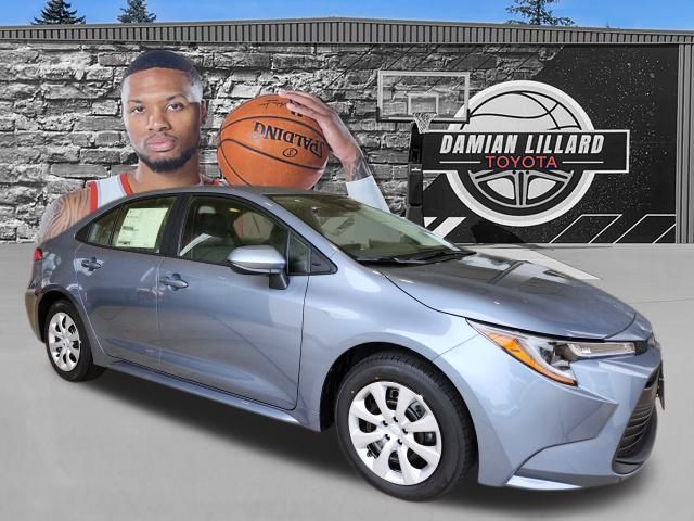 2026 Toyota Corolla LE's photo