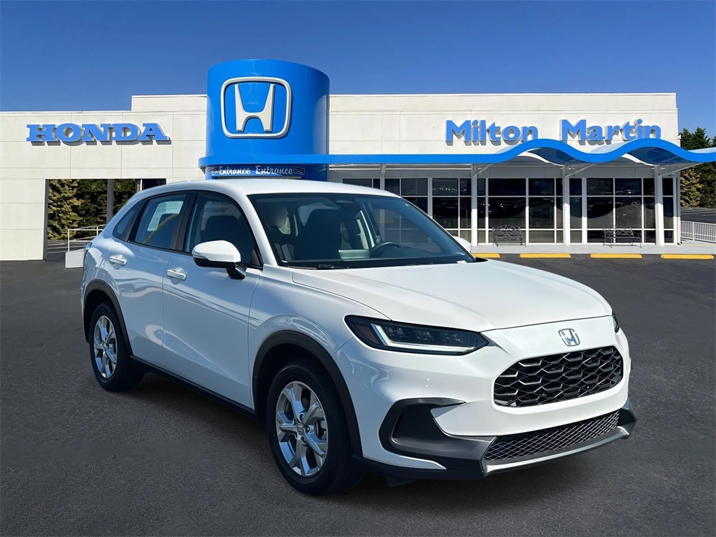 2025 Honda HR-V LX's photo