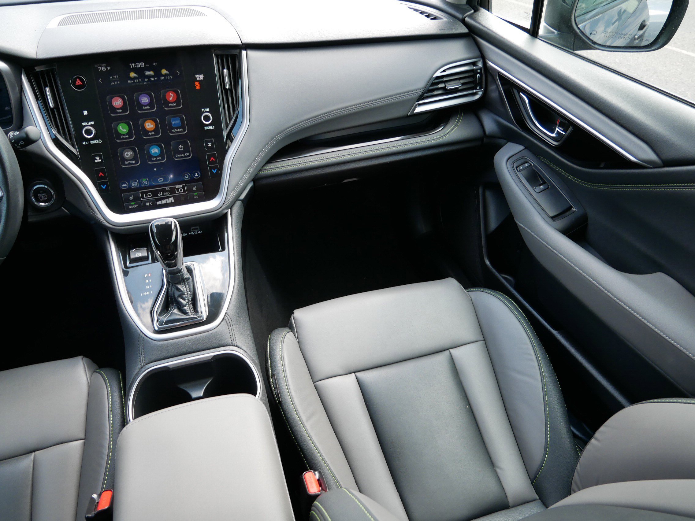 2023 Subaru Outback Onyx Edition photo 11