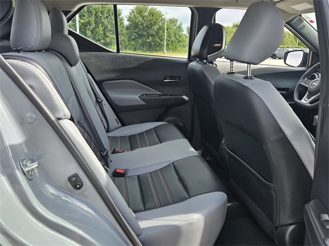 2024 Nissan Kicks SR photo 13