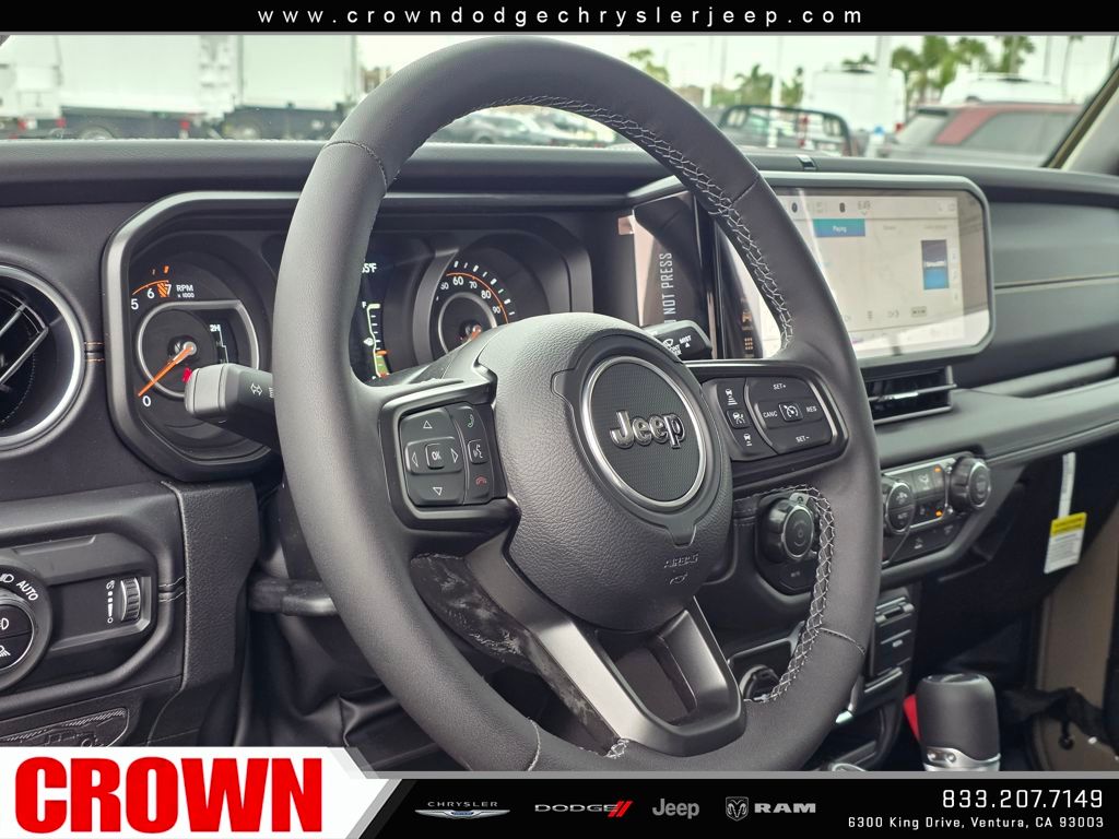 2025 Jeep Gladiator Sport photo 17