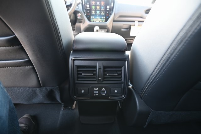 2025 Subaru Forester Touring photo 27