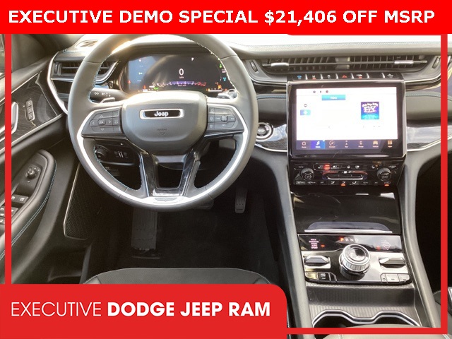 2023 Jeep Grand Cherokee Trailhawk 4xe photo 7