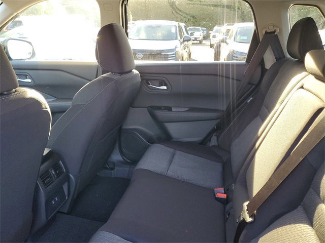 2026 Nissan Rogue SV photo 19