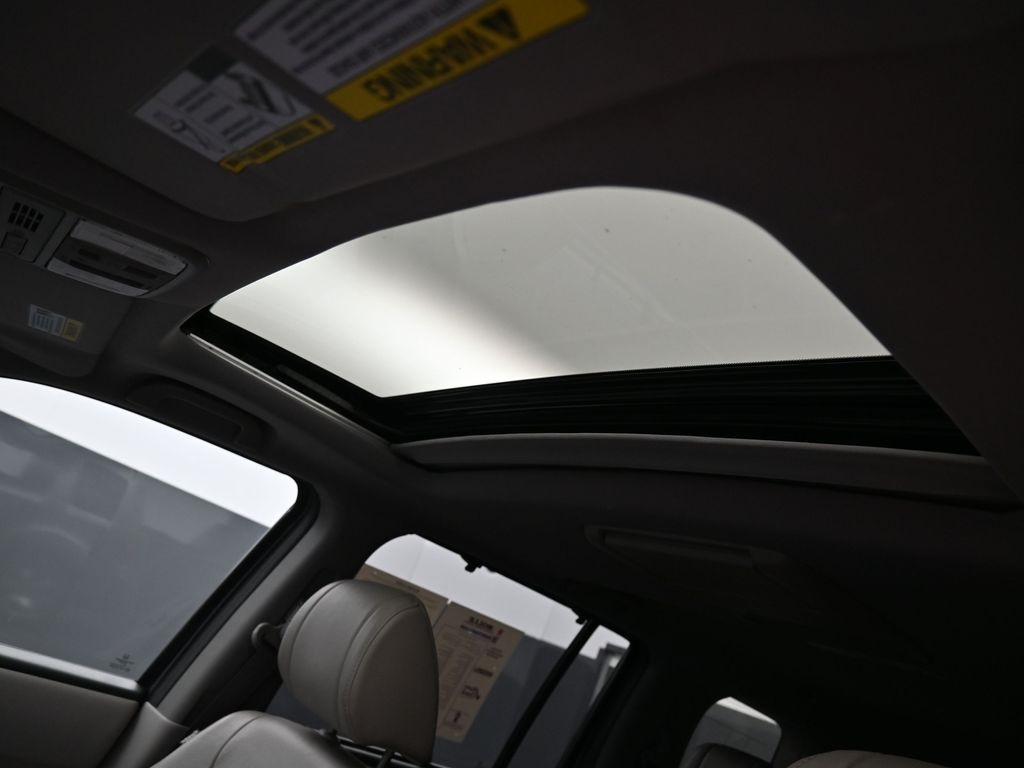 2015 Honda Pilot Touring photo 29