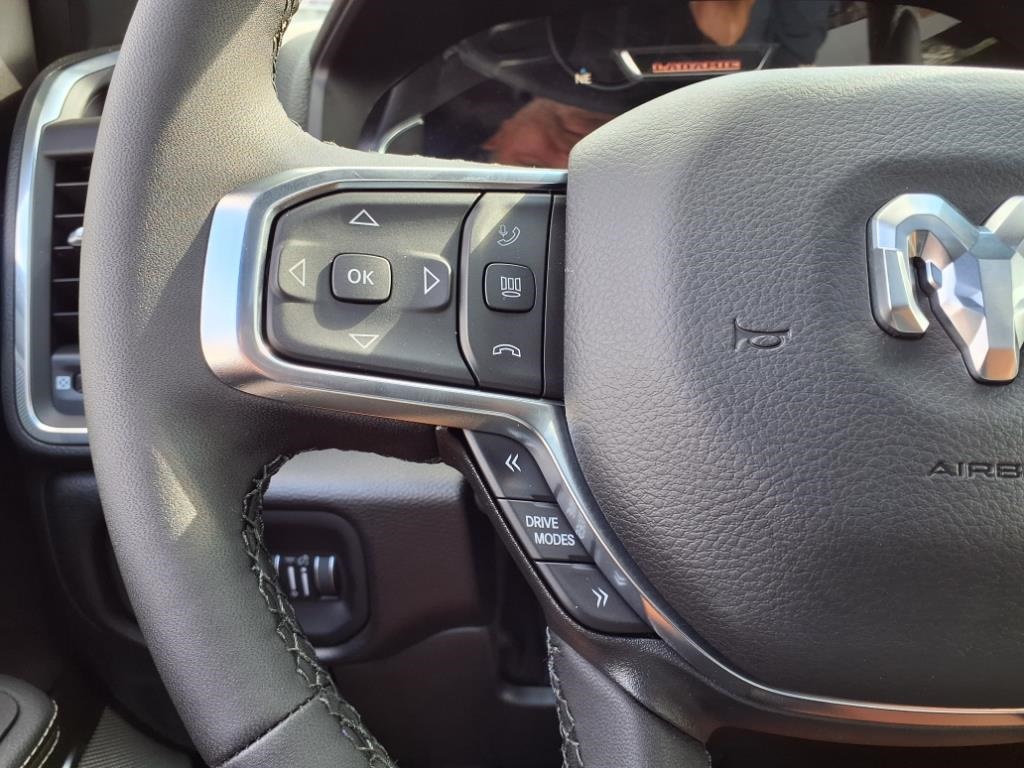2026 Ram 1500 Laramie photo 18