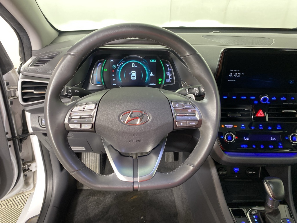2020 Hyundai Ioniq Limited photo 7