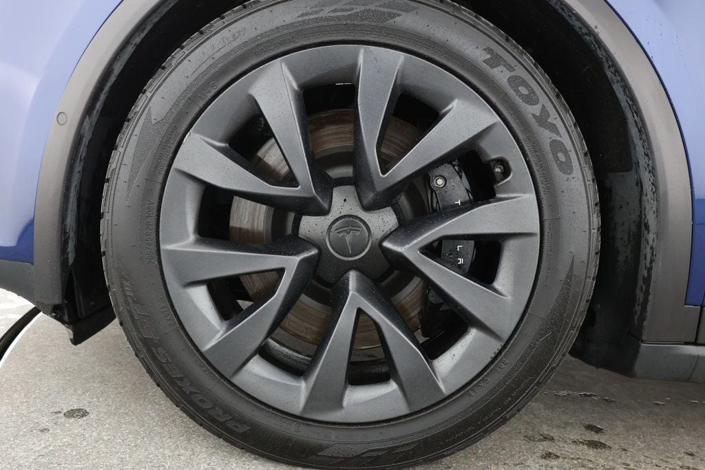 2022 Tesla Model X photo 9