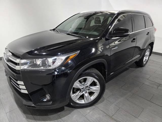 2017 Toyota Highlander Limited's photo