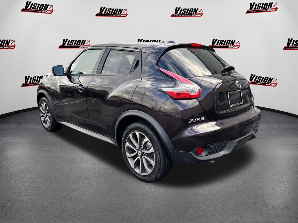 2017 Nissan Juke SL photo 7