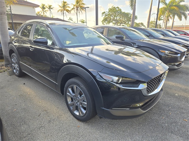 2025 Mazda CX-30 2.5 S Preferred photo 2