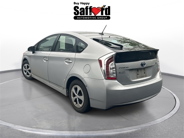 2013 Toyota Prius Four photo 9