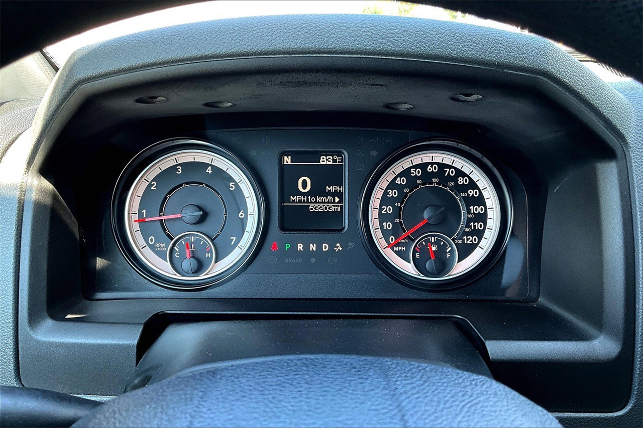 2017 Ram 1500 Express photo 9