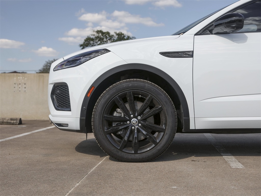 2024 Jaguar E-PACE R-Dynamic SE photo 4