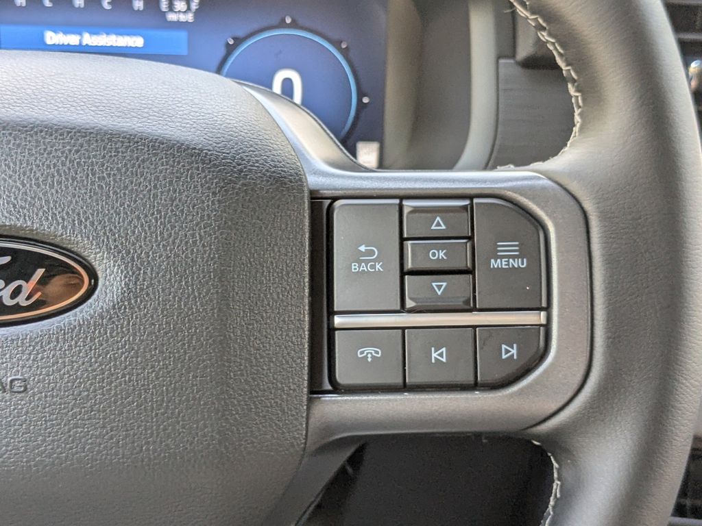2025 Ford F-150 XLT photo 26