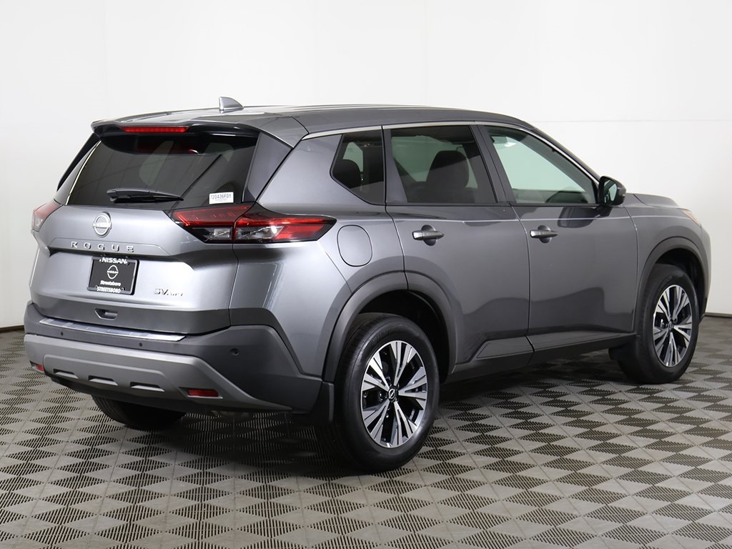 2022 Nissan Rogue SV photo 7