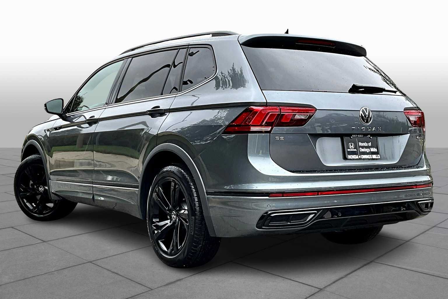 2024 Volkswagen Tiguan SE R-Line Black photo 9