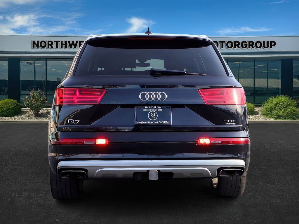 2018 Audi Q7 Prestige photo 3