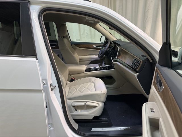 2026 Volkswagen Atlas SE Technology photo 37