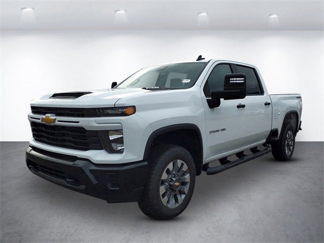 2026 Chevrolet Silverado 2500HD Custom's photo
